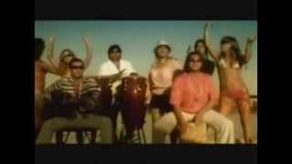 Kmeťoband - Hoj Amore (OFFICIAL CLIP) Kmeťoband - Hoj Amore (OFFICIAL CLIP)
