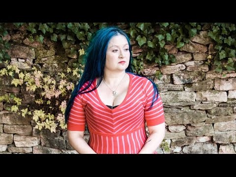 download lagu mp3 mp4 Eliza Carthy Husband, download lagu Eliza Carthy Husband gratis, unduh video klip Eliza Carthy Husband