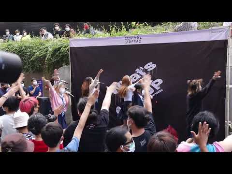 HeartBeat - HatoBito @Aidoru Matsuri #3 What's Up Market Central Lardpao