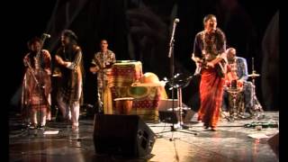 Angela May & Kilema - Extrait vidéo concert Madagascar Festival