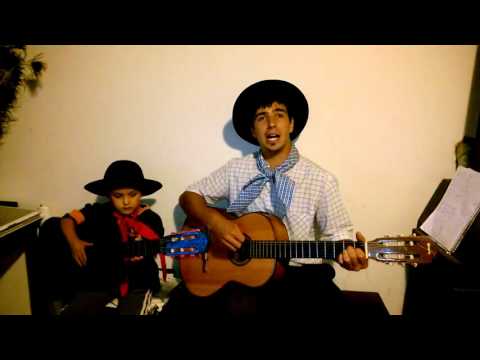 Alejandro Gonzalez - Cuando siento a mi pequeño