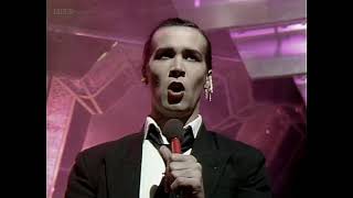 The Human League - Don&#39;t You Want Me  - TOTP  - 1982