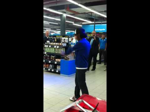 Marques Scott @ Conrad Electronic Essen   (3)