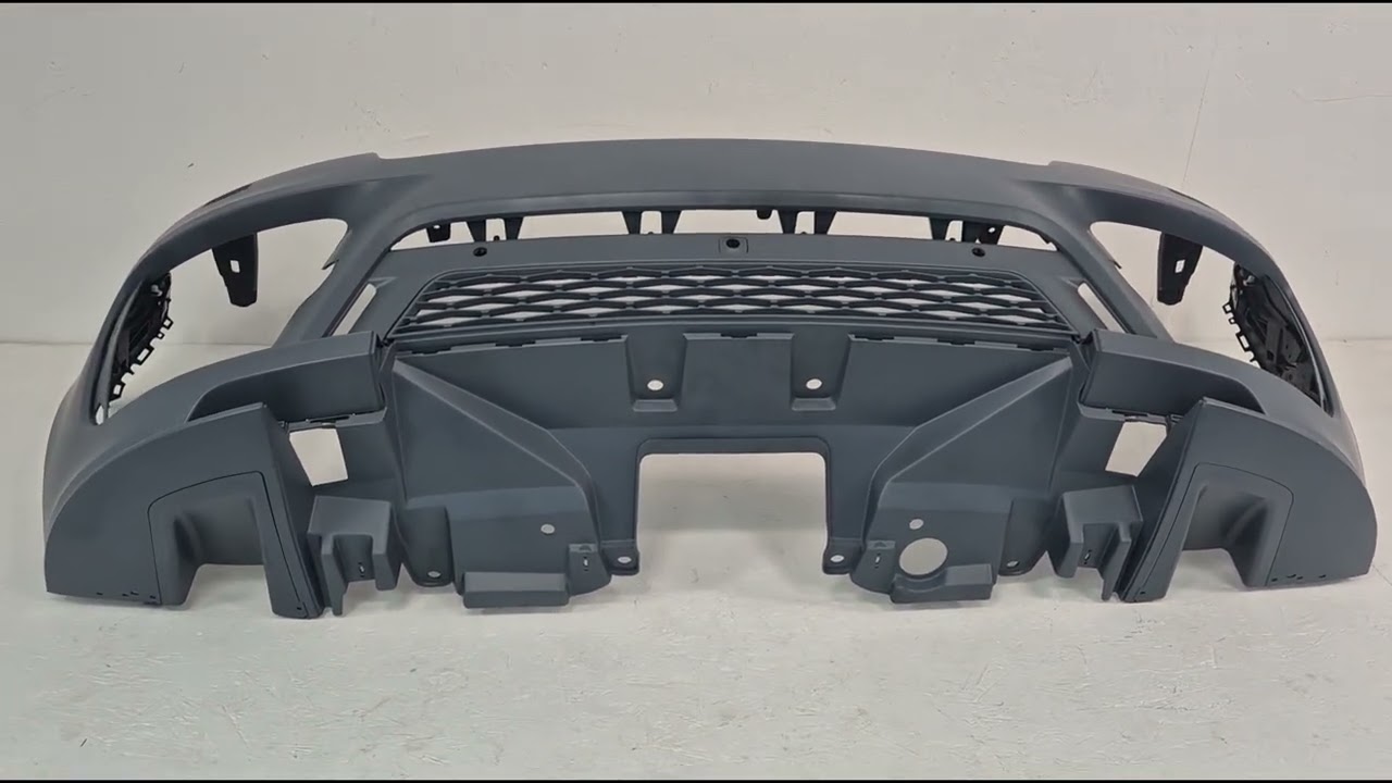 Range Rover IV L405 2013–2021 Etupuskuri SVO (2013-2017) Video 1