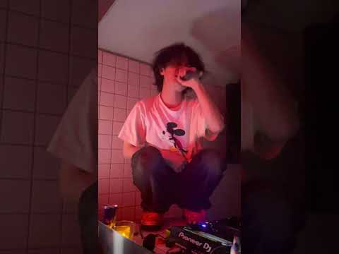 20230528 로볼프 잠에서 깨면