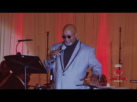 Kevin Whalum - My Favorite Things "OFFICIAL LIVE"