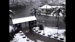 preview picture of video 'Neve em Flores da Cunha/RS - 27/08/2013'
