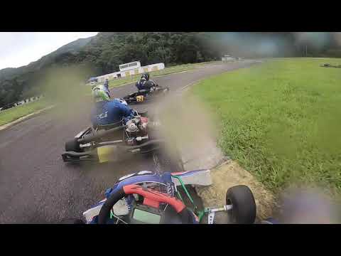 Kart rodando - Pista escorregadia - Melhores momentos