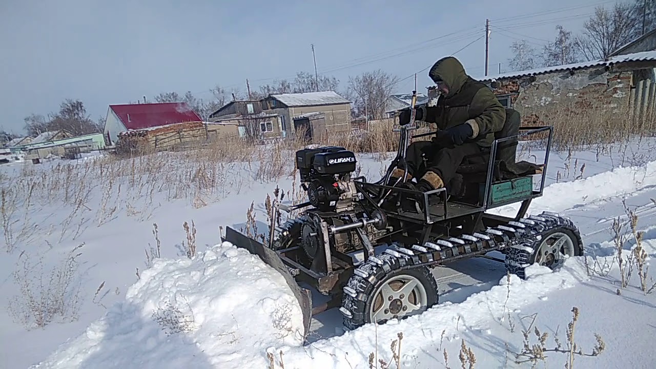 Мишаня 87 гусеничный минитрактор. Мини гусеничные трактора самоделки. Гусеничный минитрактор с двигателем ваз 2106. Гусеничный минитрактор с двигателем ваз 2109. Гусеничный трактор своими руками.