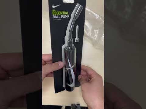 Nike Essential Ball Pump - Black 