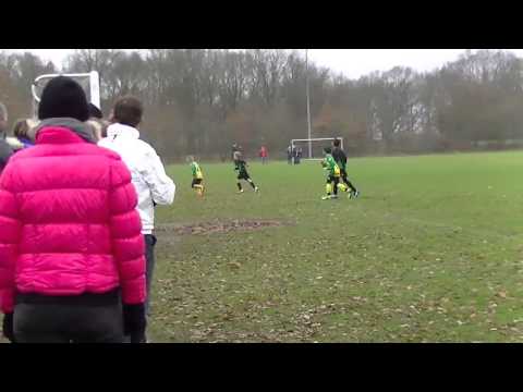 SV Huizen E3   FC Almere E3 (07 -2-13)