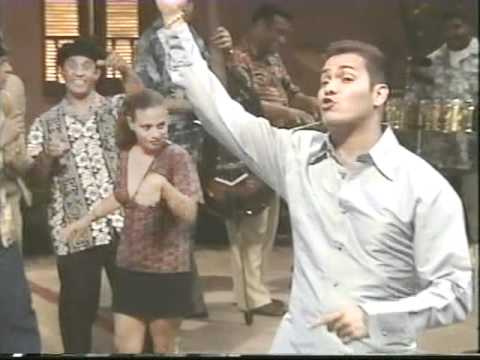 Quítate De La Vía Perico -- Victor Manuelle