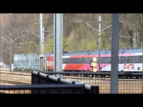 186 116-7, TRAXX NS Hispeed met Fyra passeert station Rotterdam Lombardijen, 2-4-2012