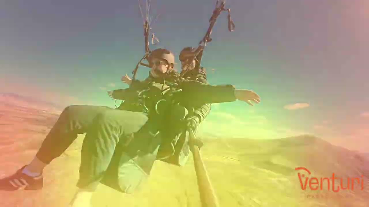 Action Flight: tandem paragliding in Lanzarote