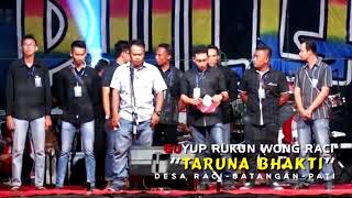 Download lagu Bulan Di Ranting Cemara Ria Mustika NEW PALLAPA... mp3