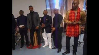 Chorale Bonne Nouvelle De IEBA Paris Dans " TOLANDA MIOTO "