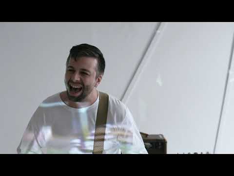 Esta Coda - "King Bitter" (Official Music Video)