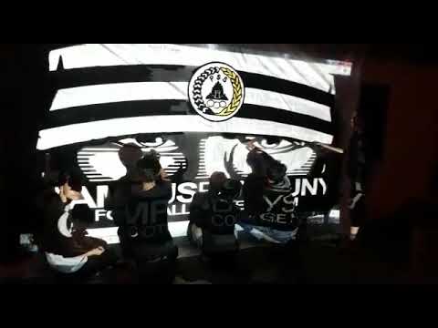 Bring the Giant Flag of Campusboys UNY to the next level