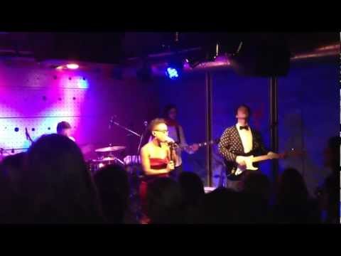 Tonya Graves - By Your Side ( 21.12.2012 - JazzDock )