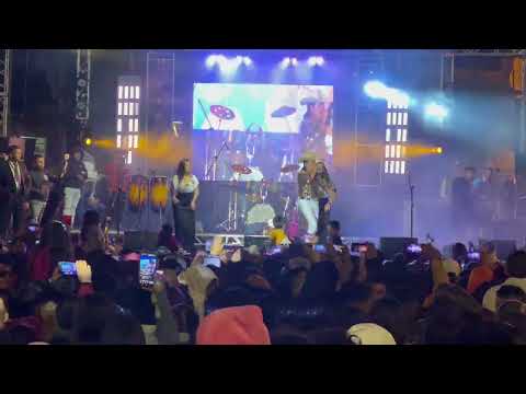 Concierto en Salasaca 1ra parte - Angel Guaraca