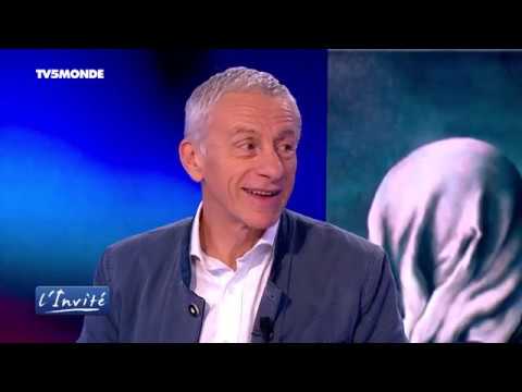 Jean-Christophe RUFIN : "Une incroyable histoire d'amour"