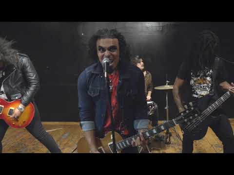 King To Burn - Riot! (Music Video)