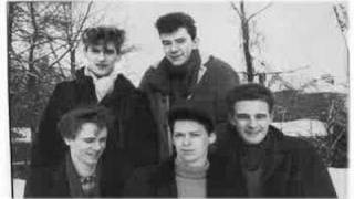 Friends Again - State Of Art (Demo) audio