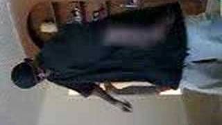 MY NIGGA QUISEE .B DOIN THE DOUGIE ON YOU HOES