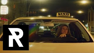 Hinter den Fassaden Music Video