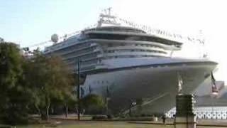 Cruise ships in Sydney - Sapphire Princess #2