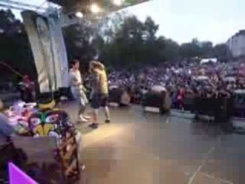 Eykbeat vs Bust0 1/8 @ The Official Nescafe 3in1 Beatbox Battle