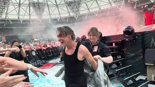 Take That, Back For Good, The Garden, Circus 2026, 25th June, London, live, meeting Mark Owen close 