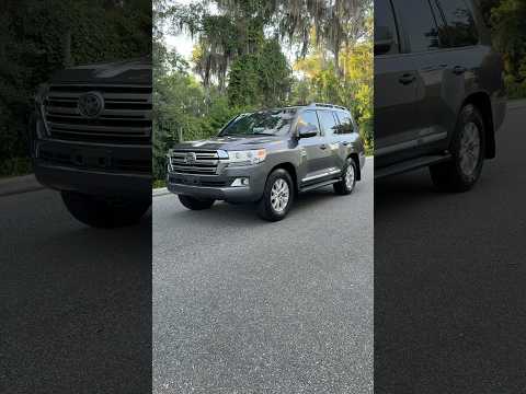 2016 Toyota Land Cruiser