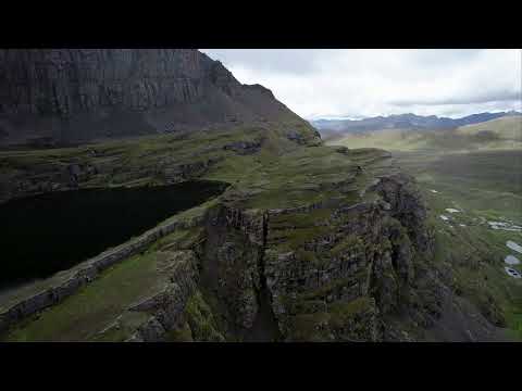 ¡Este paisaje NO es real! 😱 Iphillas desde el aire #drone #cochabamba #dji