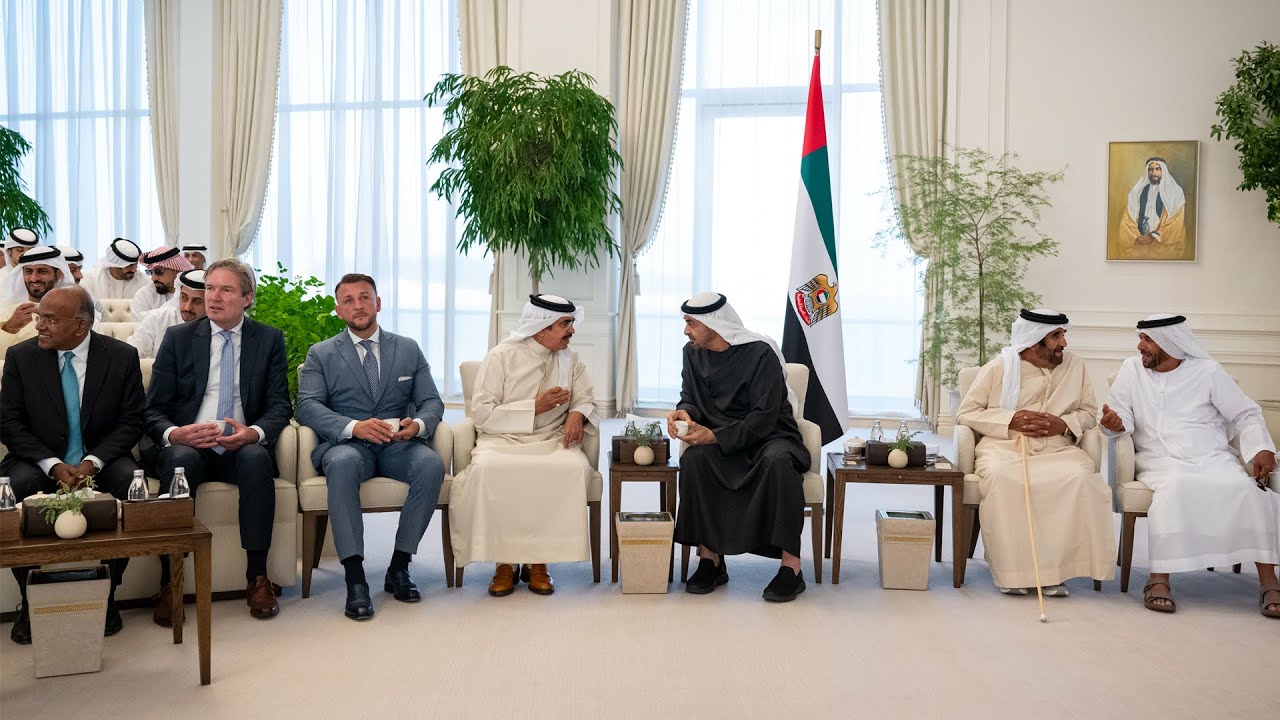 صورة بعنوان: Youtube Image