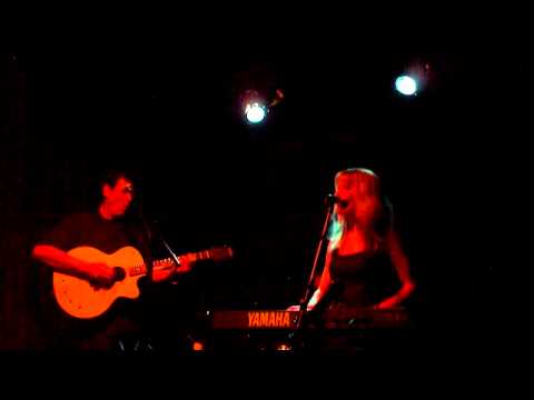 DenLeeMusicSchool.com video.