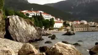 preview picture of video 'Komiža fisherman's place and touristic destination.'