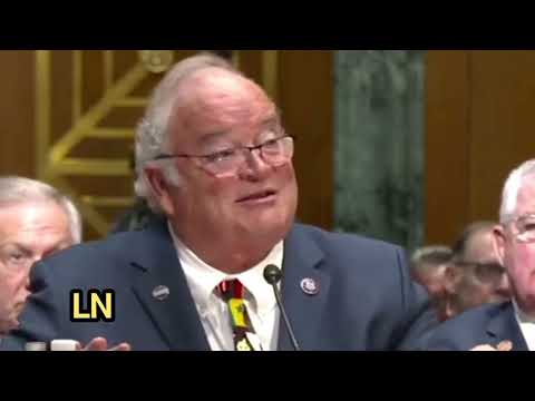 Warren Recites IRS Rule Word-for-Word to Trump's Commissioner Pick