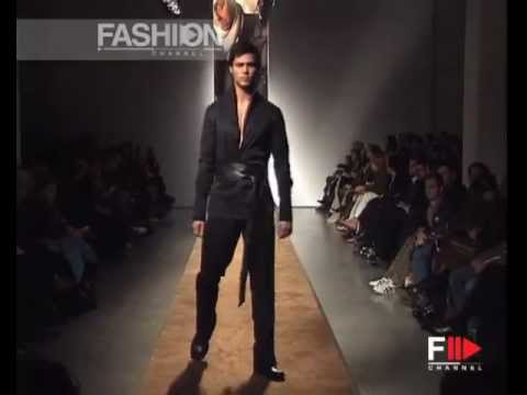 "Exté" Autumn Winter 2001 2002 Milan 3 of 3 Menswear by FashionChannel