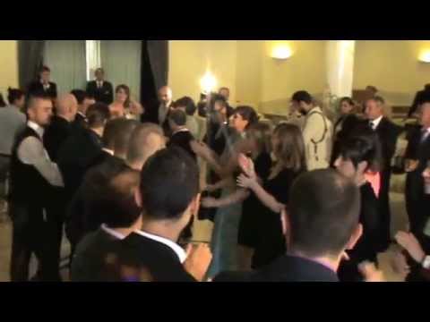 INGRESSO MATRIMONIO ALL'AMERICANA - VILLA MEDICI - ANIMAZIONE SPOSI E INVITATI FRANCESCO BARATTUCCI