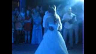 preview picture of video 'Abertura do Baile casamento Fábio e Mena'