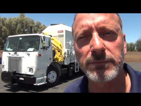 Alliance Refuse - 2004 Autocar WXR Heil Durapack 28yd Side Loaders