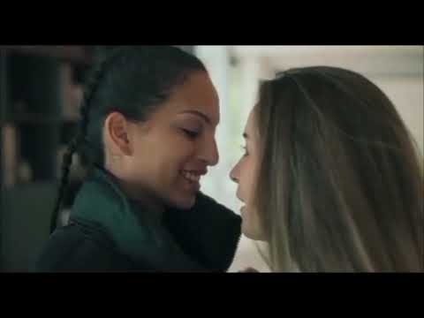 Marta and Rosa - Sky High S01E04