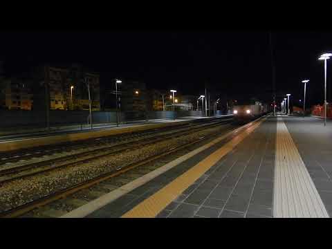 E656 596 per TCS Bari Lamasinata-Gallarate, in transito a Molfetta!