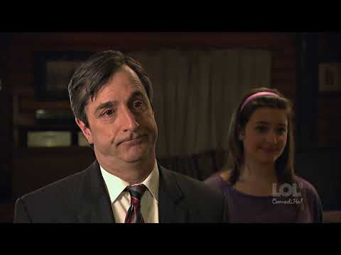 What a charming boyfriend !! LOL Comediha !