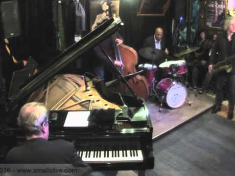 The Swing Machine Live at Smalls - Sonny Moon Two [Set Excerpt] 3/30/2016