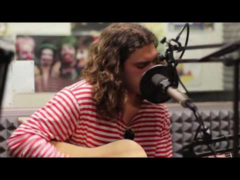 The Piscos - Delay (Live on 89.7fm)