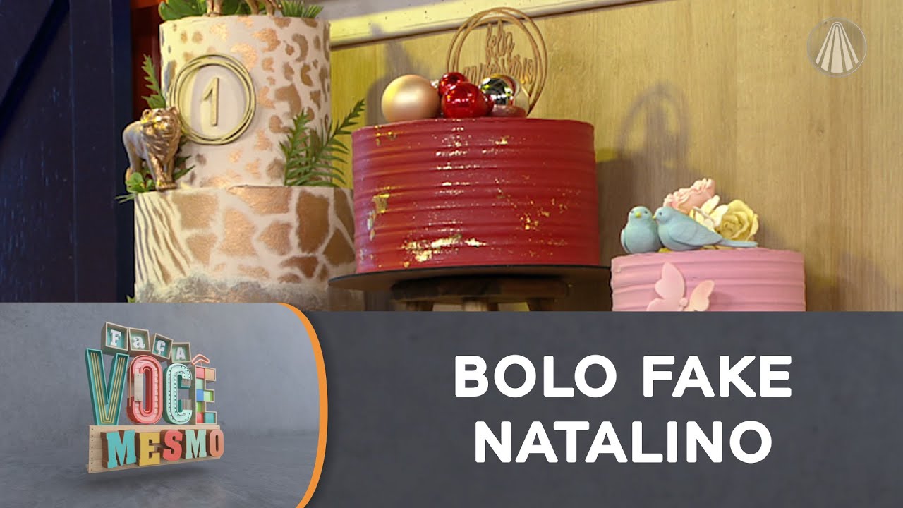 Como fazer um bolo fake natalino tão perfeito que parece de verdade