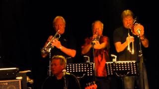 Acute Schizophrenia Paranoia Blues,  Kast Off Kinks