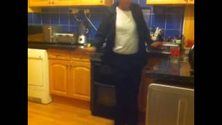How Michael Jackson Would Move Around The Kitchen